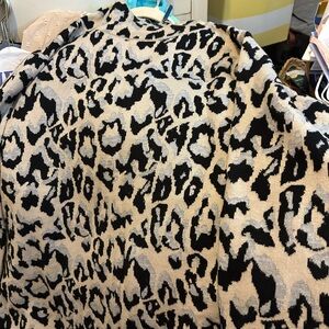 Martha Stewart Black and Tan Leopard Print Sweater